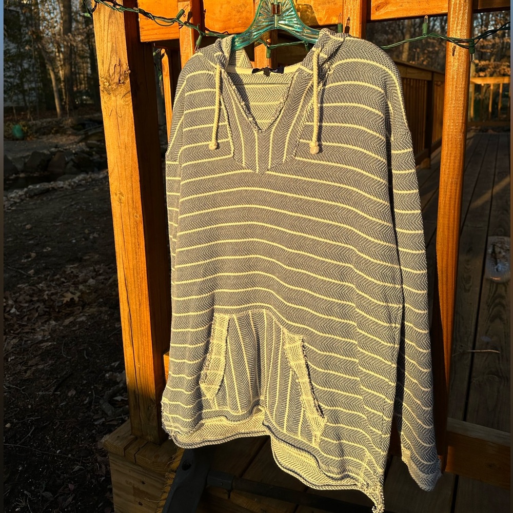 Large hooded pullover/poncho with front pocket. NWT. Boho- surfer, coverup
